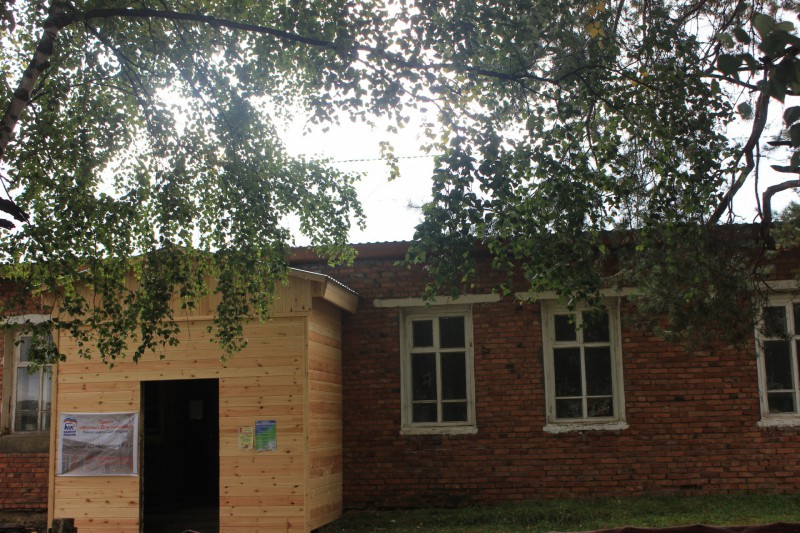 В поселке Ожындор Прилузского района ремонтируют дом культуры "Парма"