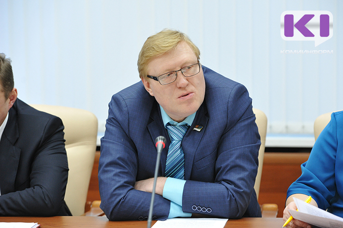 Постоянную комиссию по регламенту и депутатской этике Госсовета возглавит Владимир Жариков