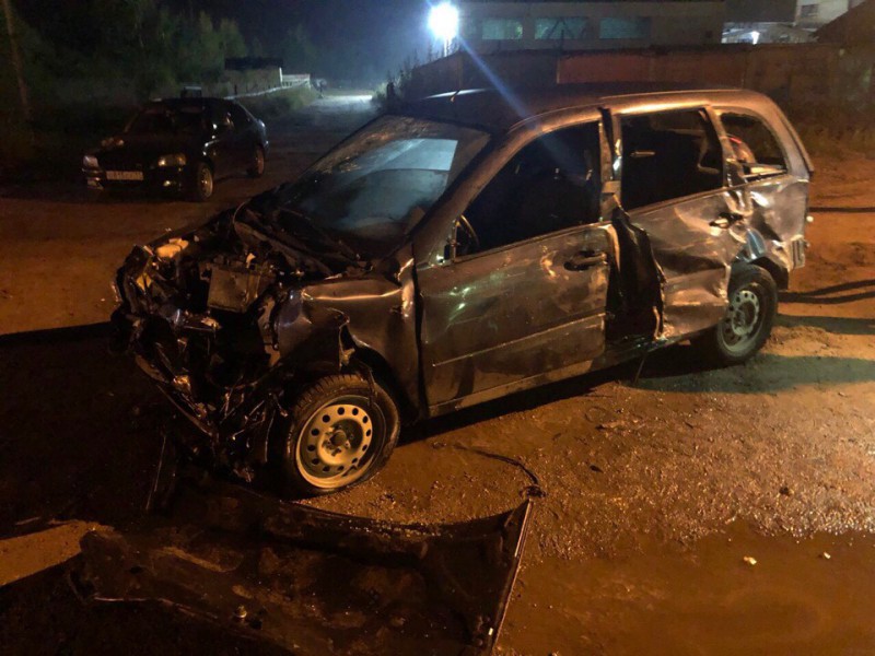 В Сыктывкаре из-за неопытного водителя в ДТП пострадали пять человек