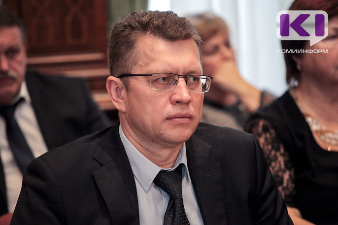 Первый заместитель директора Комиэнерго Михаил Пузиков принял участие в заседании Правительства республики