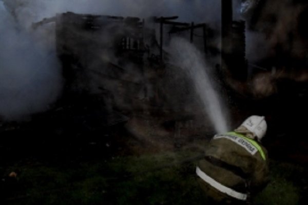 Короткое замыкание стало причиной пожара в Сосногорске