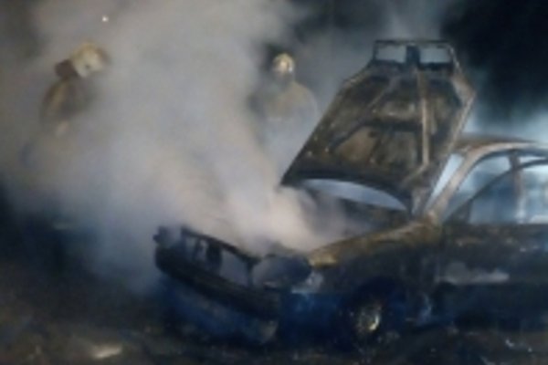 В Сосногорском районе ночью сгорел Chevrolet Lanos
