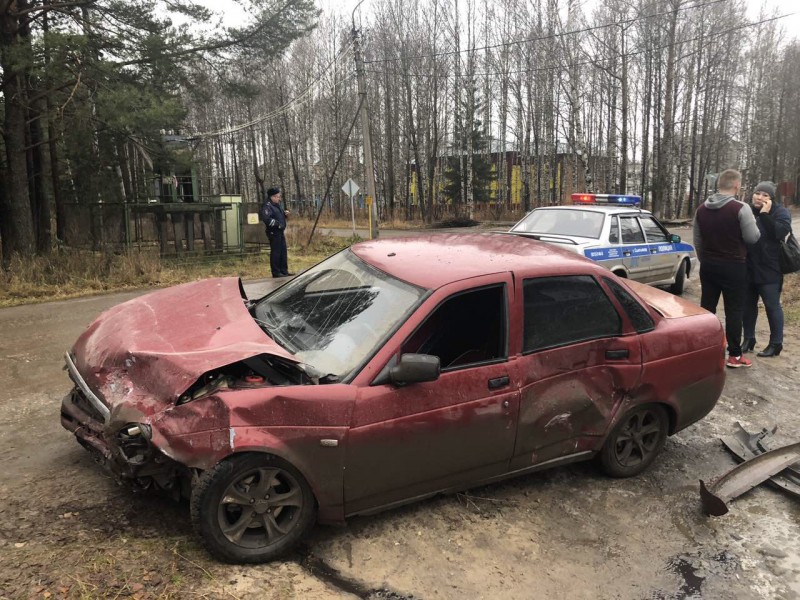 В поселке Краснозатонский 69-летний водитель спровоцировал ДТП

