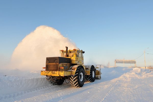 В Воркуте продолжают расчистку социальных и производственных объектов от снега

