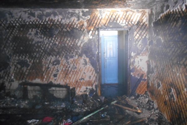 Полицейские Сыктывкара задержали подозреваемых в поджоге жилья и краже имущества