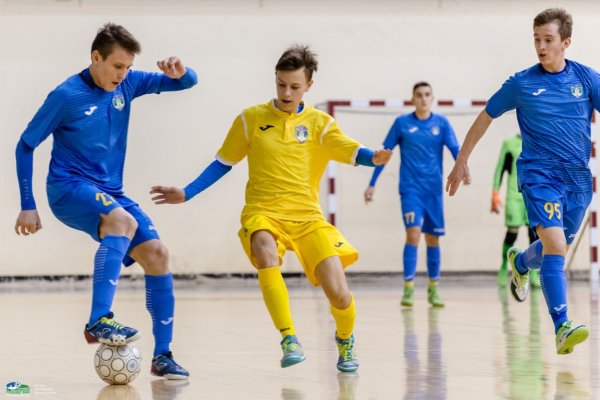 В Сосногорске определили чемпионов республики по мини-футболу среди юношей