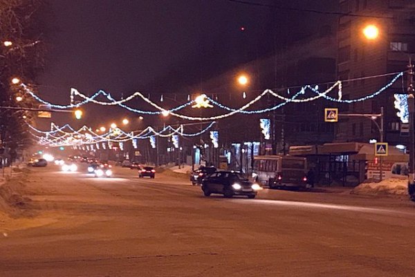 Новогоднюю иллюминацию в столице Коми включат 15 декабря