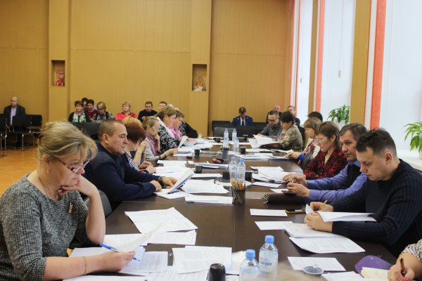 Депутаты Прилузья утвердили профитный бюджет района на следующий год 