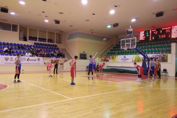 Юные баскетболисты Коми стали третьими на межрегиональном турнире