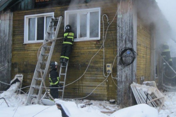 В Коми горели два жилых домах и станция техобслуживания