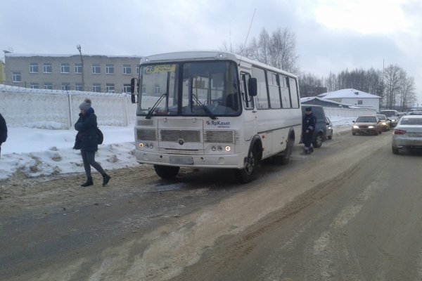 В Сыктывкаре произошло тройное ДТП с участием маршрутного автобуса