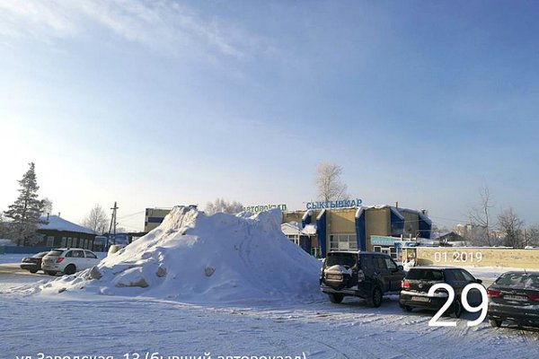 Мэрия Сыктывкара выявила новые факты складирования снега близ предприятий и организаций

