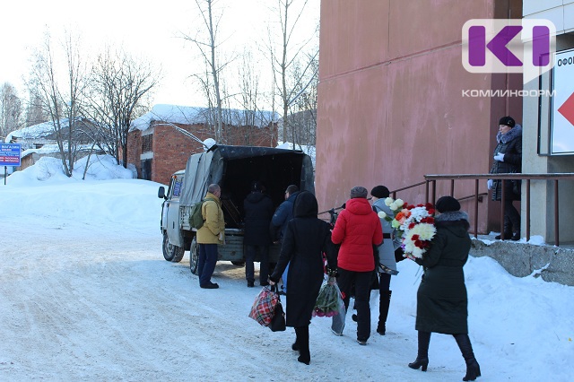 Администрация Сыктывкара разъяснила горожанам о правилах очистки кладбищ от снега