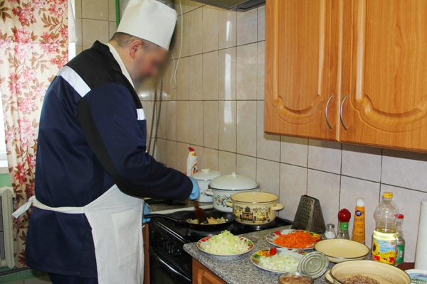 Осужденные колонии в Сыктывкаре успешно стали профессиональными поварами