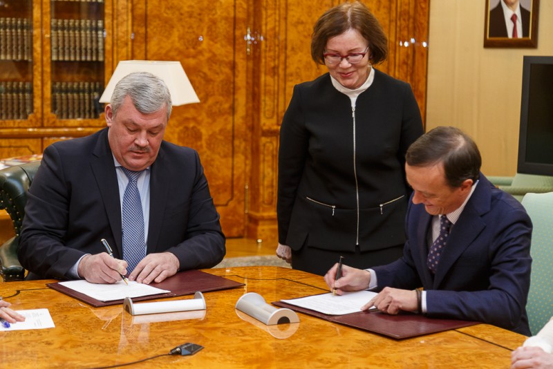 Монди СЛПК и Правительство Коми подписали Соглашение о сотрудничестве до 2021 года