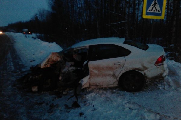 Суд установил, почему на дороге Вогваздино-Яренск столкнулись фура и Volkswagen Polo 