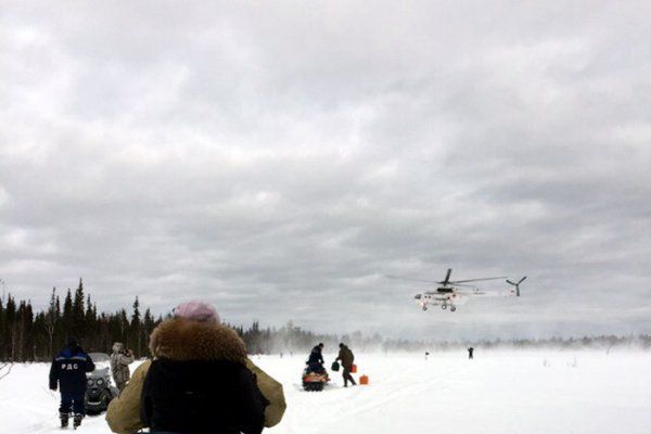 Вертолет санавиации Коми доставил в Сыктывкар одного из обгоревших в Сосногорске 