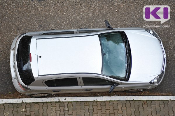 В Коми водитель Lexus RX-300 не хочет платить более 150 тыс. рублей за разбитую по его вине чужую машину