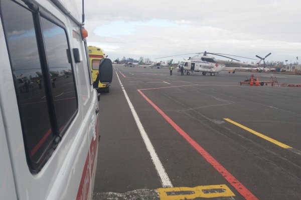 В день скорой помощи вертолет Центра медицины катастроф Коми спас двоих пациентов