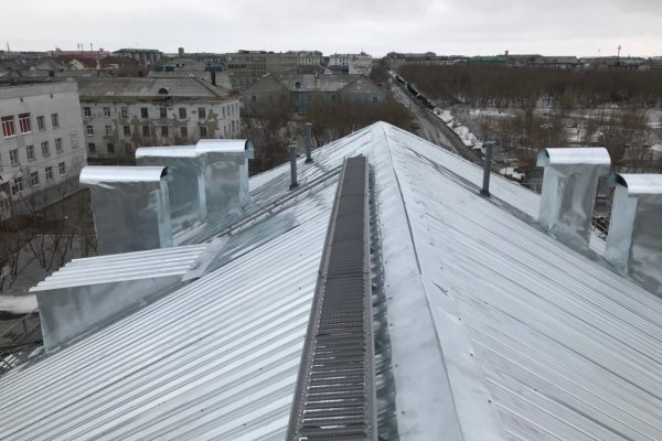 В трех многоквартирных домах Воркуты завершился капремонт крыш