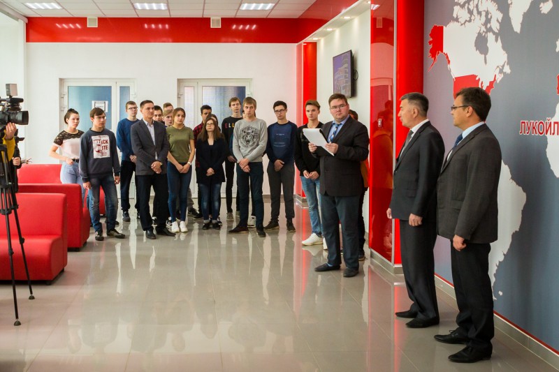 В Горно-нефтяном колледже УГТУ при поддержке ЛУКОЙЛ-Коми открыли новые лаборатории и рекреацию