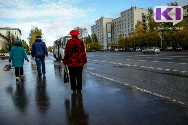 На обновленных автобусных остановках Сыктывкара появятся лавки 