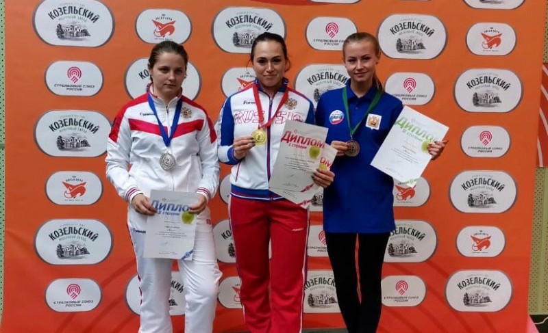 Екатерина Паршукова победила на Всероссийских соревнованиях по пулевой стрельбе