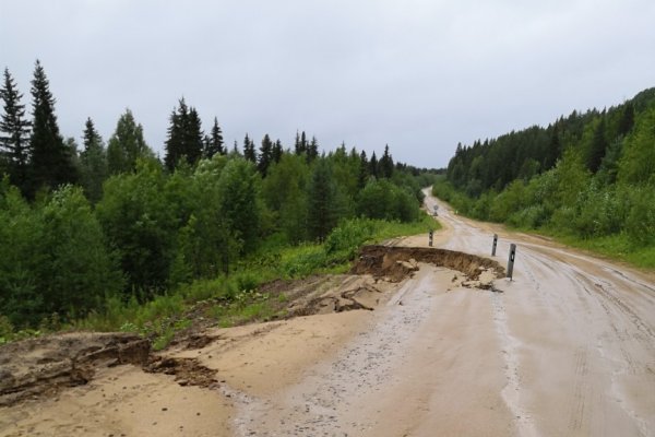 В Удорском районе восстанавливают размытую дорогу на Чернутьево