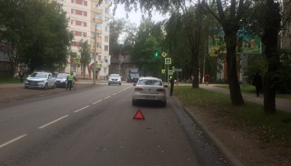 В Сыктывкаре в аварии пострадала 4-летняя девочка