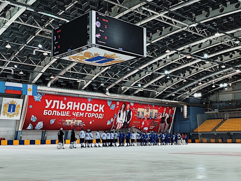 Чемпионат России по хоккею с мячом: вход на все домашние матчи ХК "Строитель" будет бесплатным