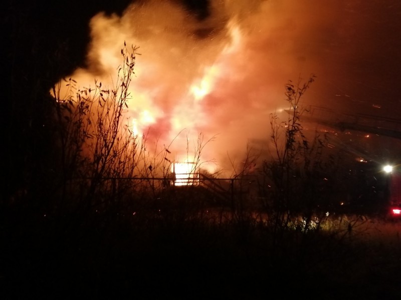 В Воркуте сгорел расселенный дом