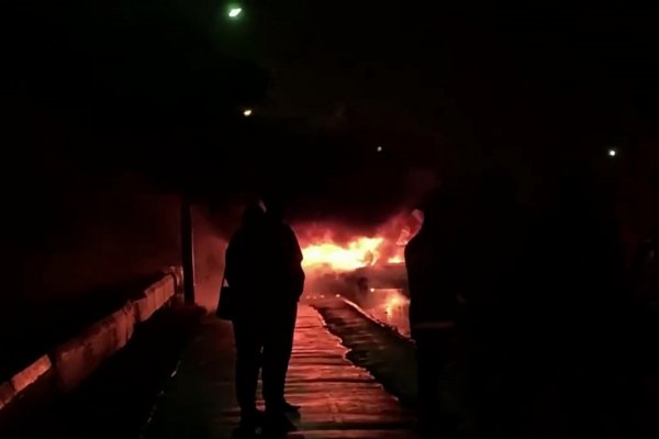 В Воркуте в результате ДТП загорелся автомобиль