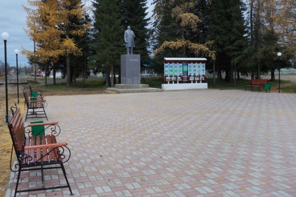 В Ижме открыли обновленную площадь Ленина