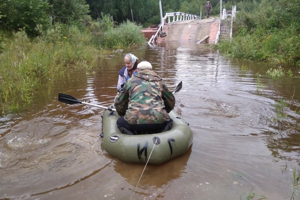 С 24 октября закрыто движение по наплавным мостам у с. Черныш и п. Коржинский