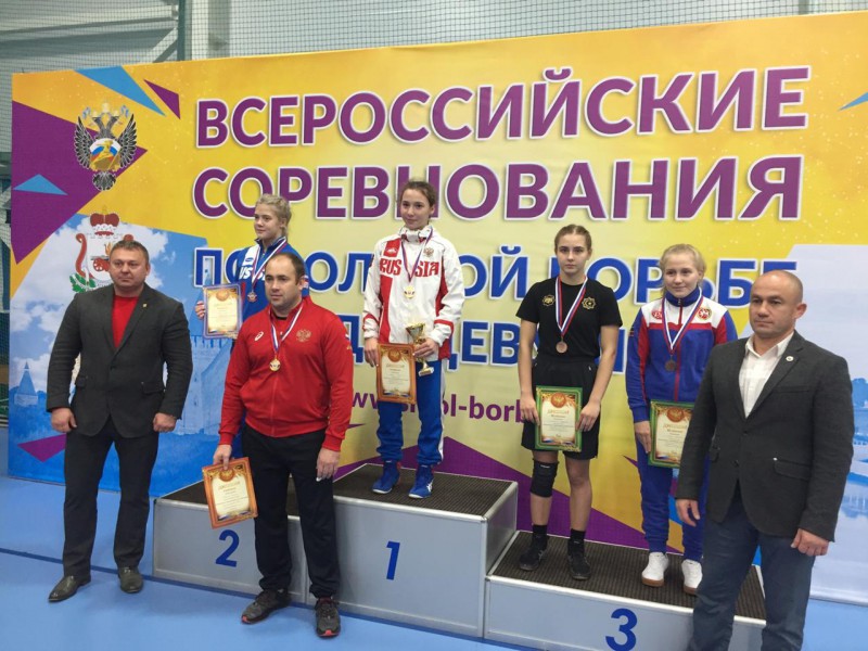 Сыктывкарка Елизавета Масленникова вошла в основной состав сборной России по вольной борьбе