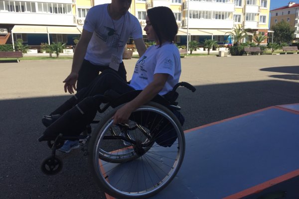 В Ухте собирают средства на инвалидную коляску для общественницы