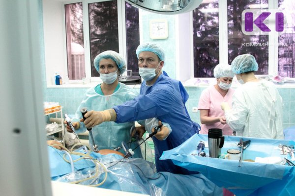 Хирургам Коми показали как лечить ожирение с помощью операции