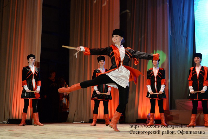 Путь длиною в 40 лет: Сосногорский район отметил юбилей праздничным концертом 