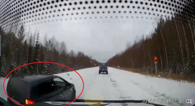 "Вести с колес": как Hyundai неумело пошел на обгон на автодороге Сыктывкар-Троицко-Печорск