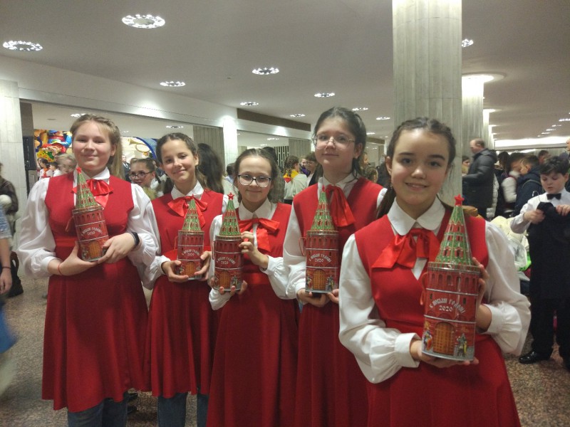Школьники из Коми приняли участие в итоговом концерте Детского хора России