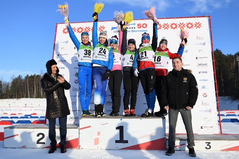 Биатлонистка из Коми Анастасия Рудакова вошла в топ-6 гонки чемпионата России