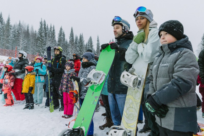 Ухтинцев в новогодние праздники приглашают на лыжно-спортивную базу "Сияние Севера"