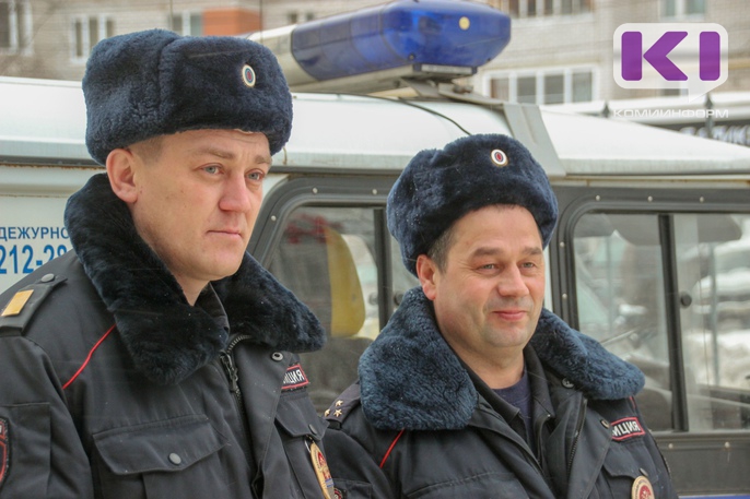 Как в Сыктывкаре полицейские спасли на пожаре жизнь пенсионерки