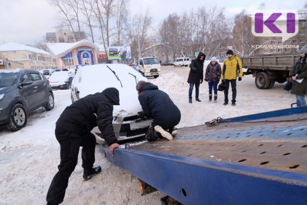 В Сыктывкаре с начала года за нарушение правил парковки эвакуированы 310 автомобилей