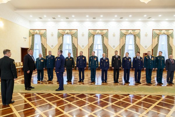 Сергей Гапликов поздравил офицеров Коми с наступающим Днём защитника Отечества