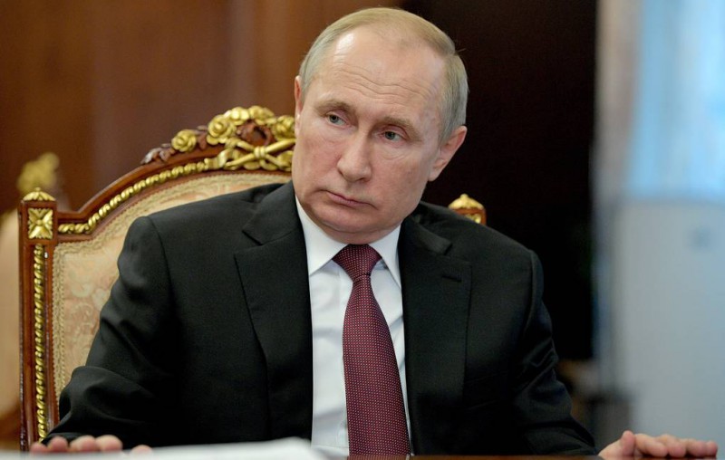 Путин внес в Госдуму поправки к законопроекту о Конституции