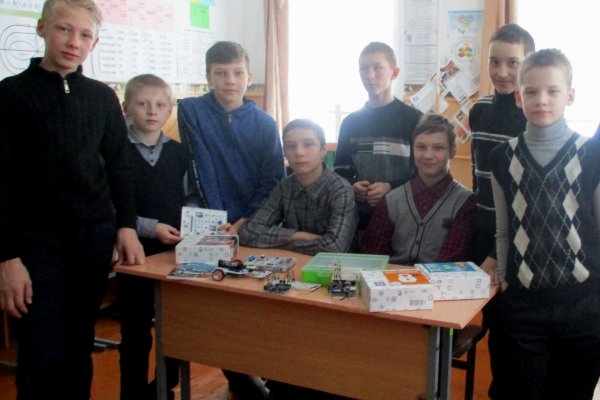 Школьники из ижемской деревни Гам осваивают робототехнику


