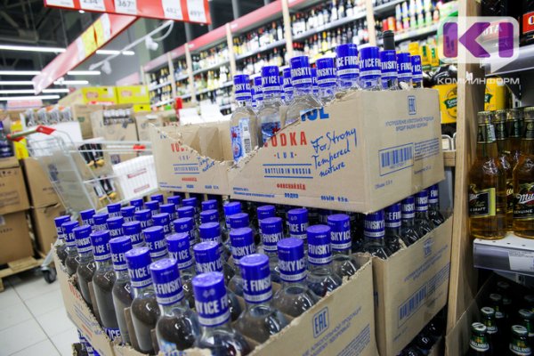 Ухтинца оштрафовали за хранение 1 400 бутылок водки