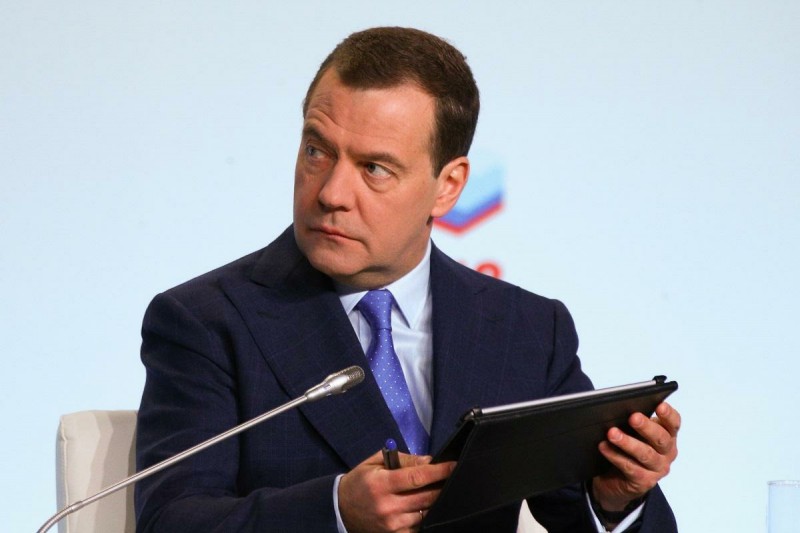 Дмитрий Медведев обозначил перед губернаторами задачи по работе партии в условиях пандемии коронавируса