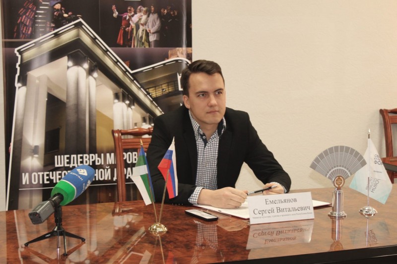Министр культуры Коми предложил запустить в России театральную стриминговую платформу